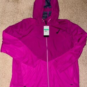 Nike Men’s Aeroswift Jacket Sz XL New!!!!